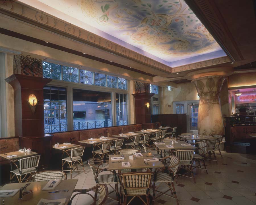 The Cheesecake Factory location in Denver, CO store image five