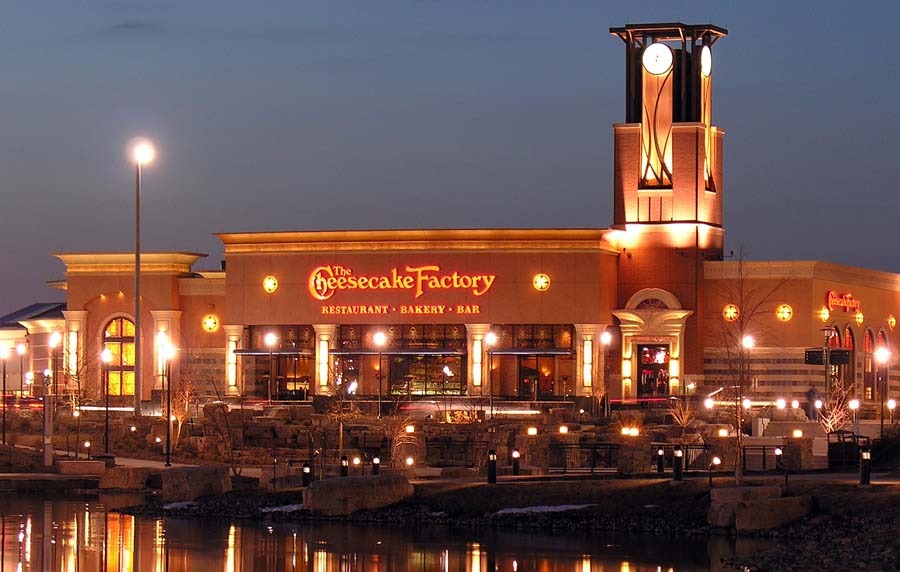 The Cheesecake Factory location in Des Moines, IA store image five