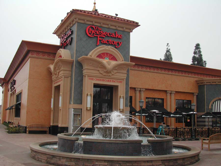 The Cheesecake Factory location in Fresno, CA store image five